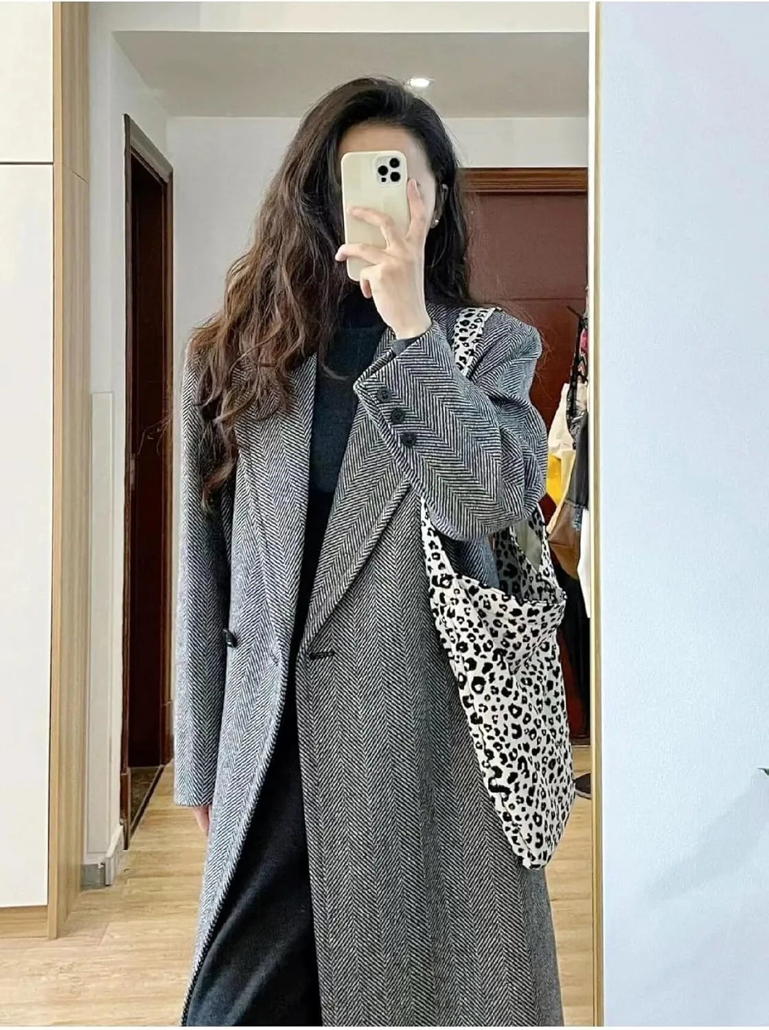 utcoco Women's Double Breasted Bussiness Pea Coat Notch Herringbone Midi Wool Coats